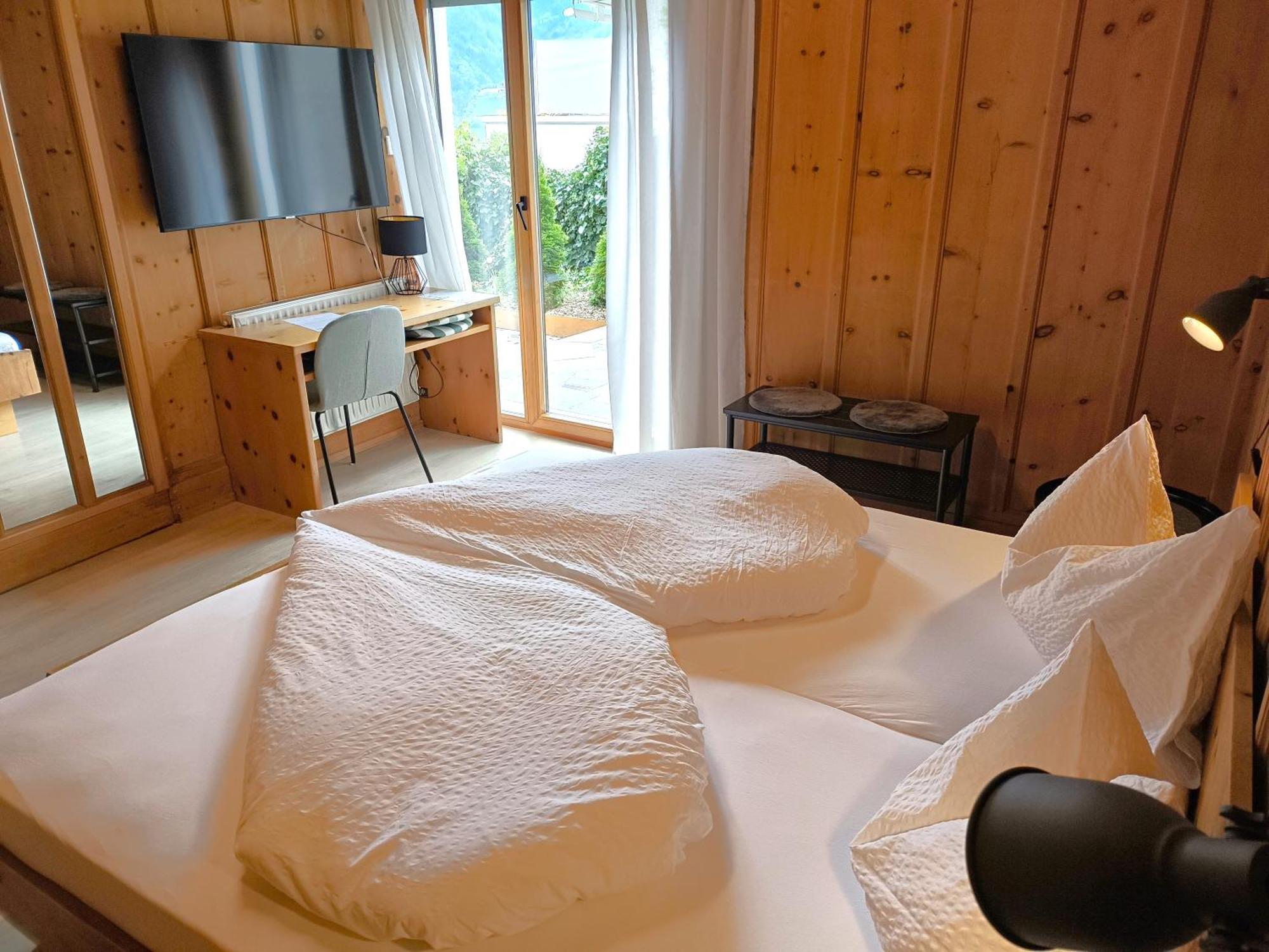 Schenna Garni Eden Bed & Breakfast Exterior foto
