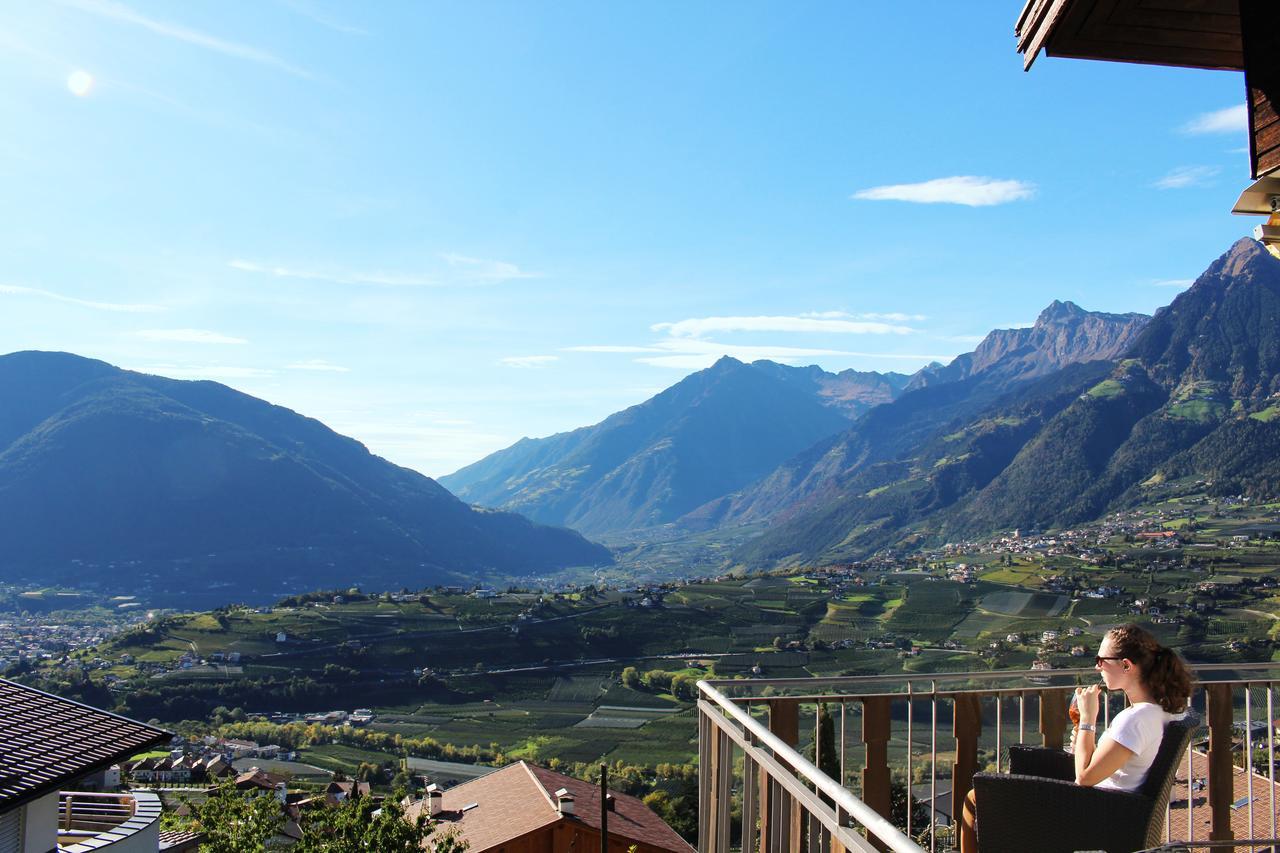 Schenna Garni Eden Bed & Breakfast Exterior foto