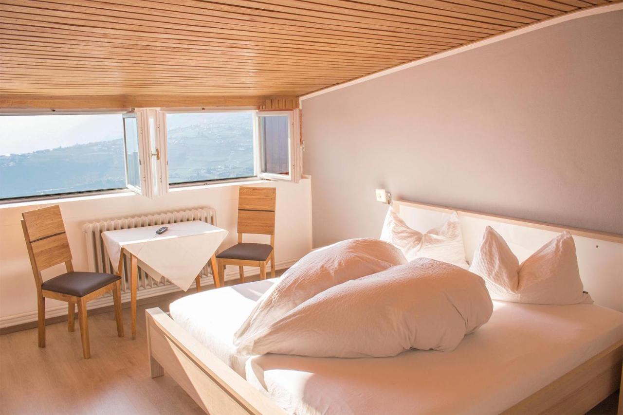 Schenna Garni Eden Bed & Breakfast Exterior foto