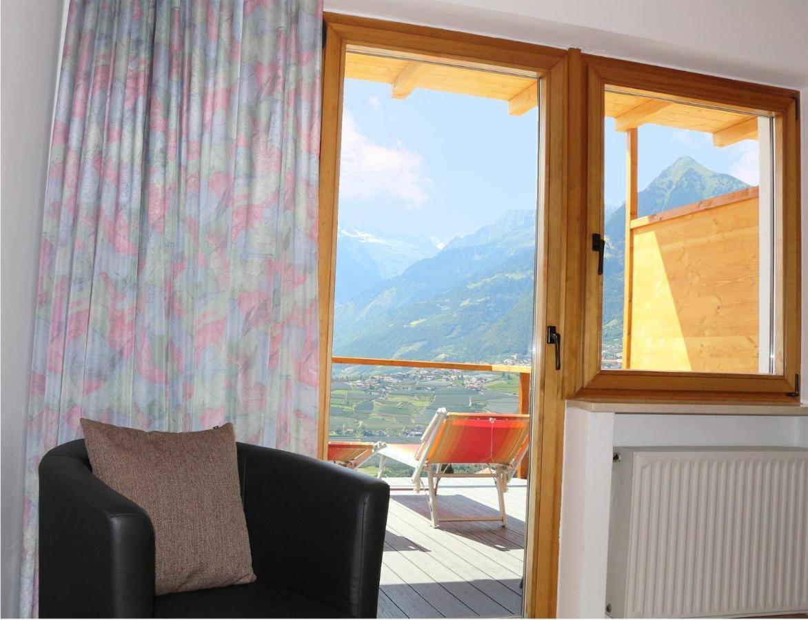 Schenna Garni Eden Bed & Breakfast Exterior foto